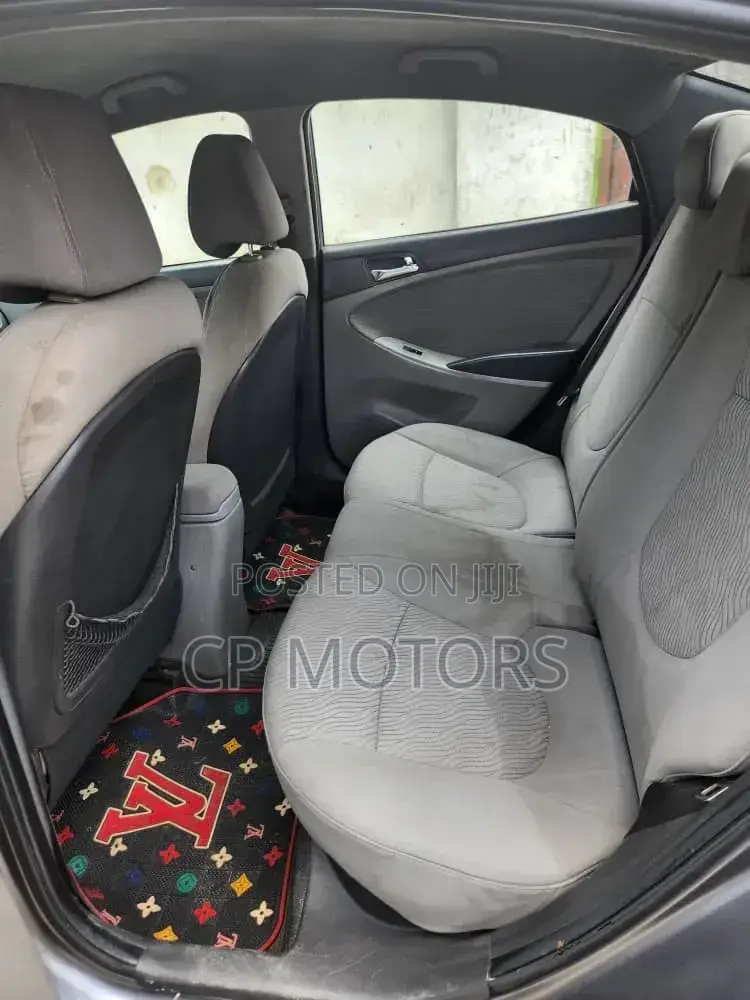 Hyundai Accent GS 2013 Gray