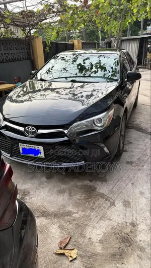 Toyota Camry SE 4dr Sedan (2.5L 4cyl 6A) 2015 Black