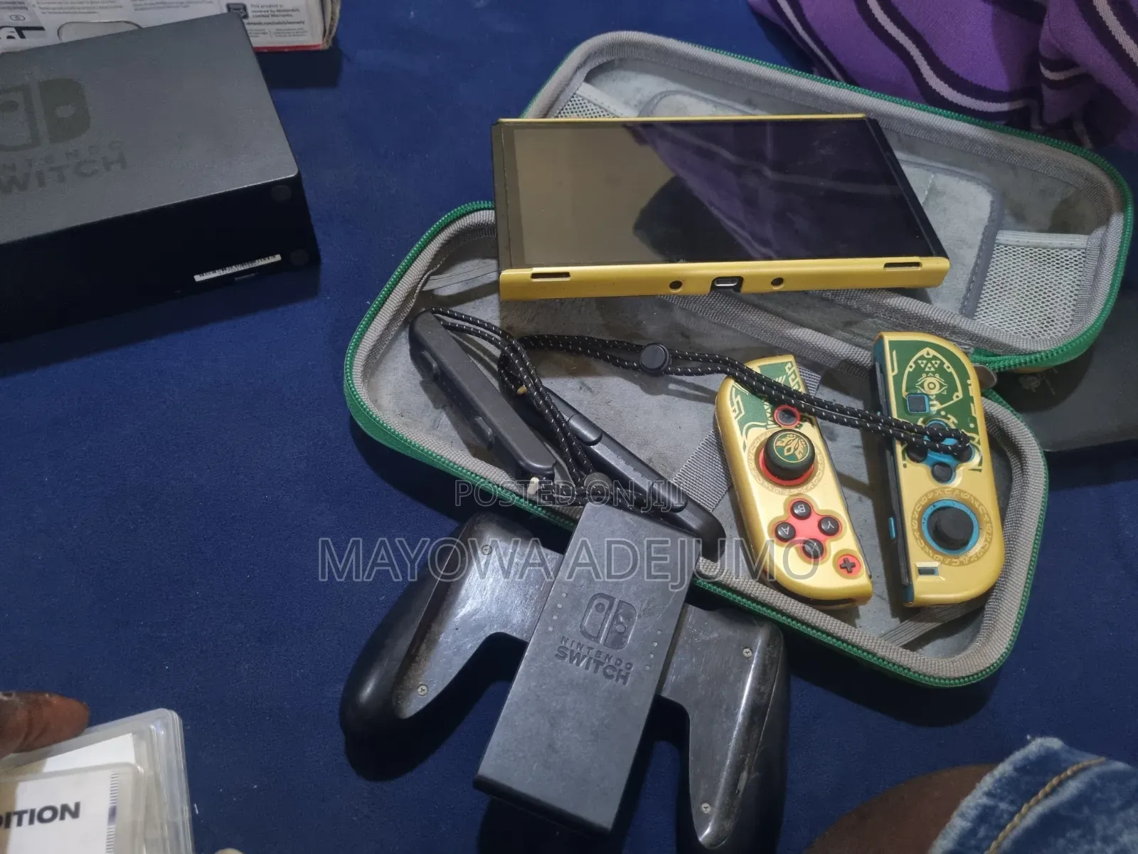 Nintendo Switch Oled With 3 Playcards