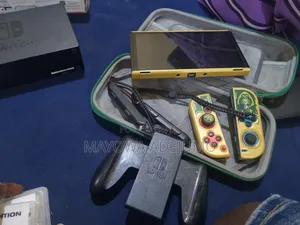Nintendo Switch Oled With 3 Playcards