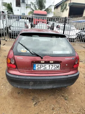 Toyota Corolla 1999 Red