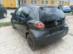 Toyota Agya 2013 Gray