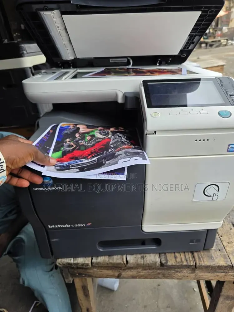 Bizhub C3351