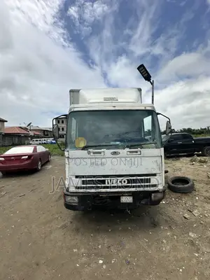 IVECO Eurocargo 2000 White