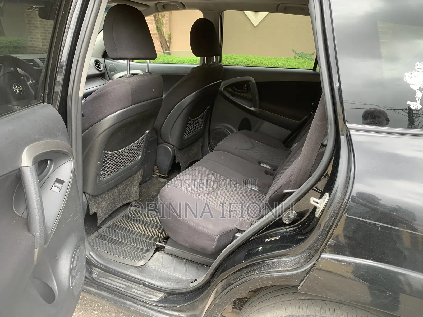 Toyota RAV4 2010 Black