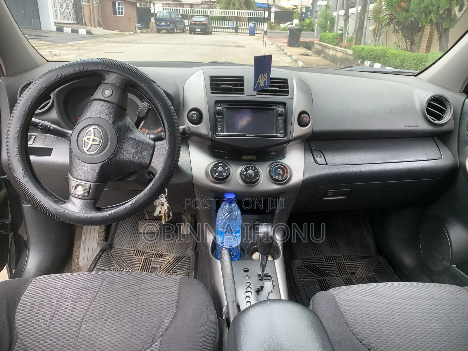 Toyota RAV4 2010 Black