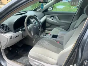 Toyota Camry 2.4 LE 2008 Gray