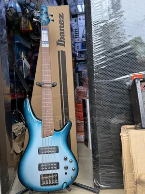 Ibanez Sr305 5-String Active Bass Guitar