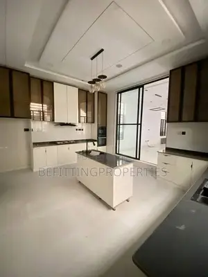 5bdrm Duplex in Ajah for sale