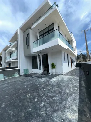 4bdrm Duplex in Ikota for rent