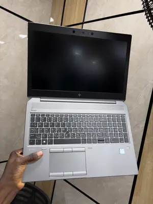Laptop HP ZBook 15 G5 16GB Intel Core i7 SSD 512GB