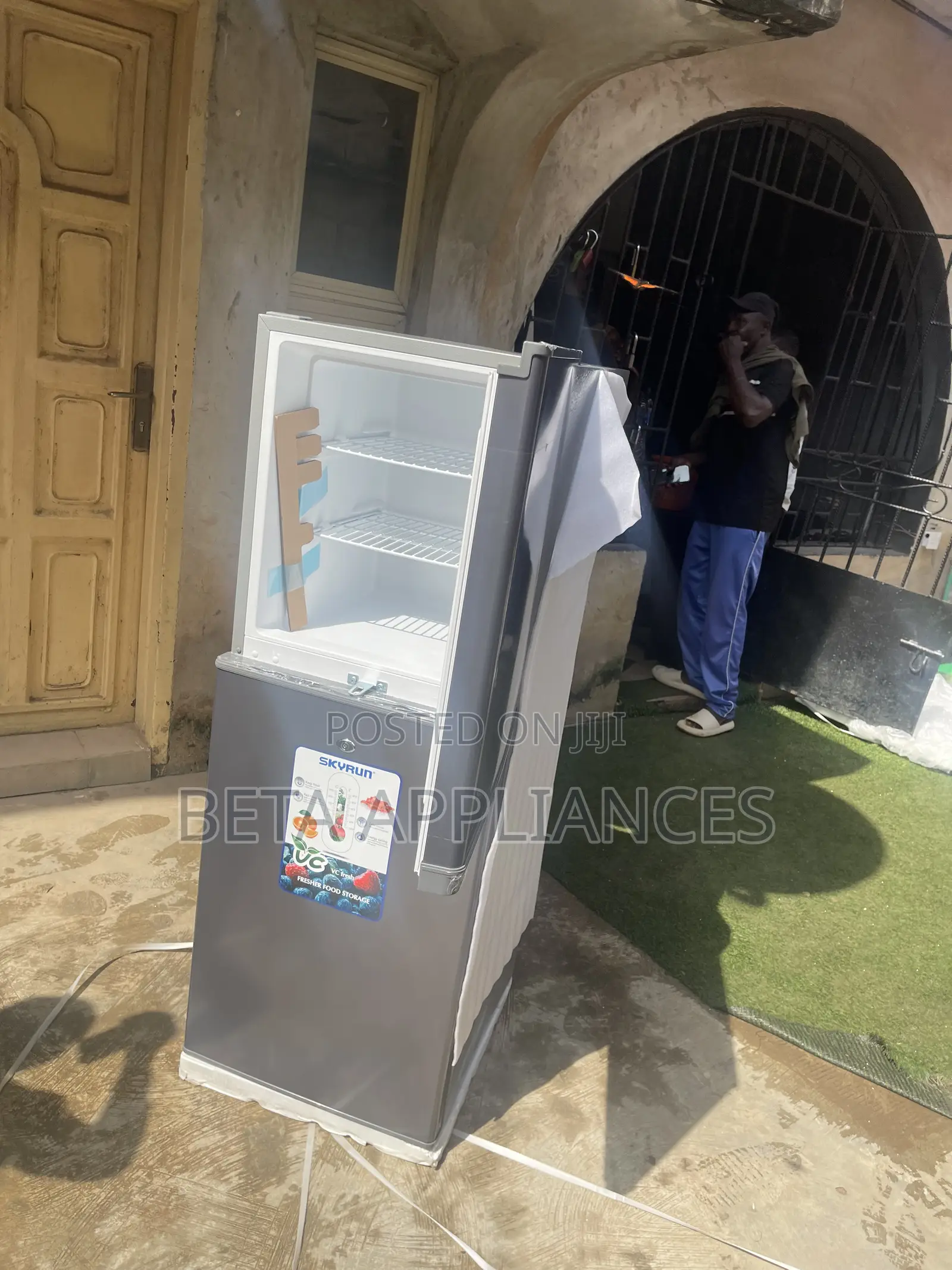 Skyrun BCD-195HS Modern Refrigerator