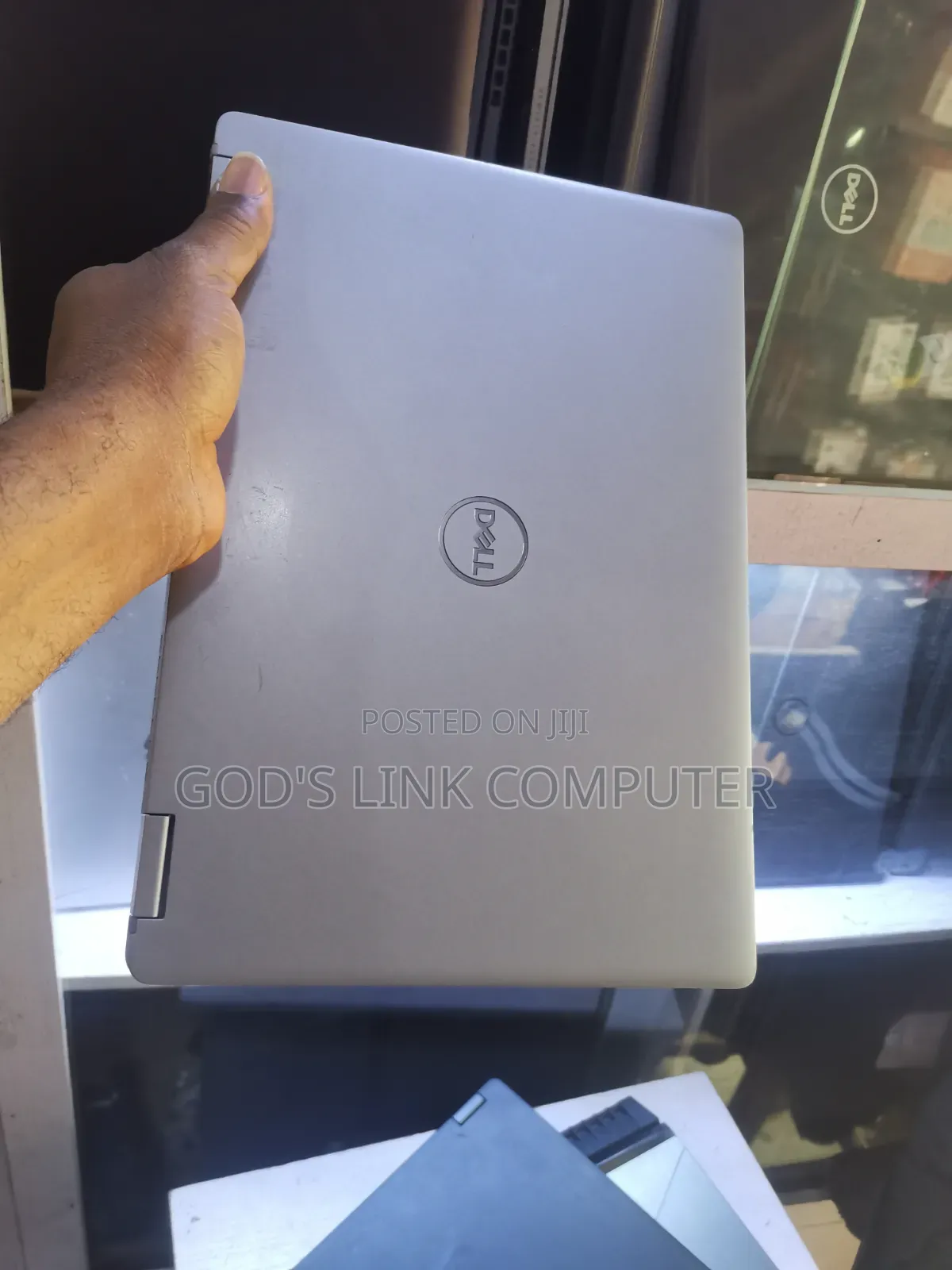 Laptop Dell Latitude 3310 2-in-1 8GB Intel Core i5 SSD 256GB