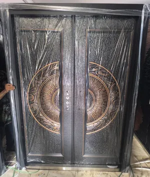 5ft Unique Cast Door