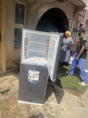 Skyrun Double Door Cooling Fridge 195L