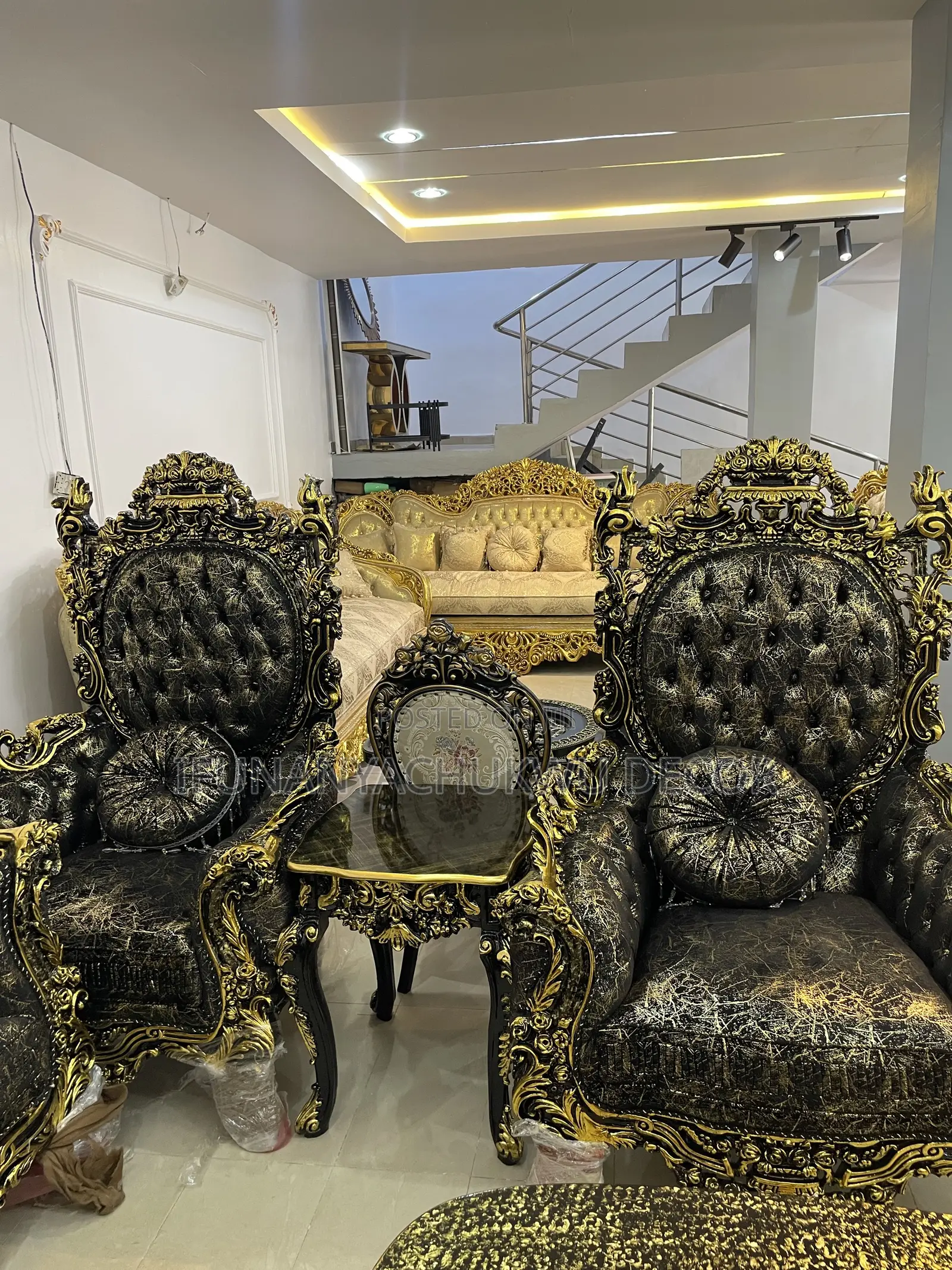 Egyptian Royal Sofa (Black)