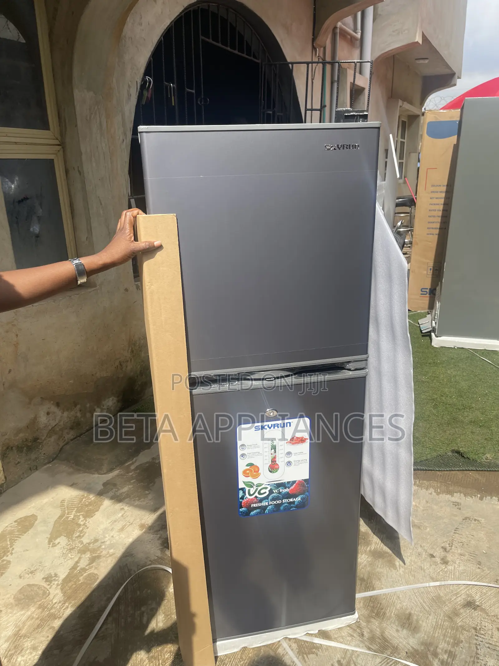 Skyrun 2 Door Double Compartment Refrigerator