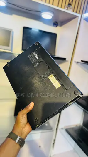 New Laptop HP 4GB Intel Core i5 HDD 160GB