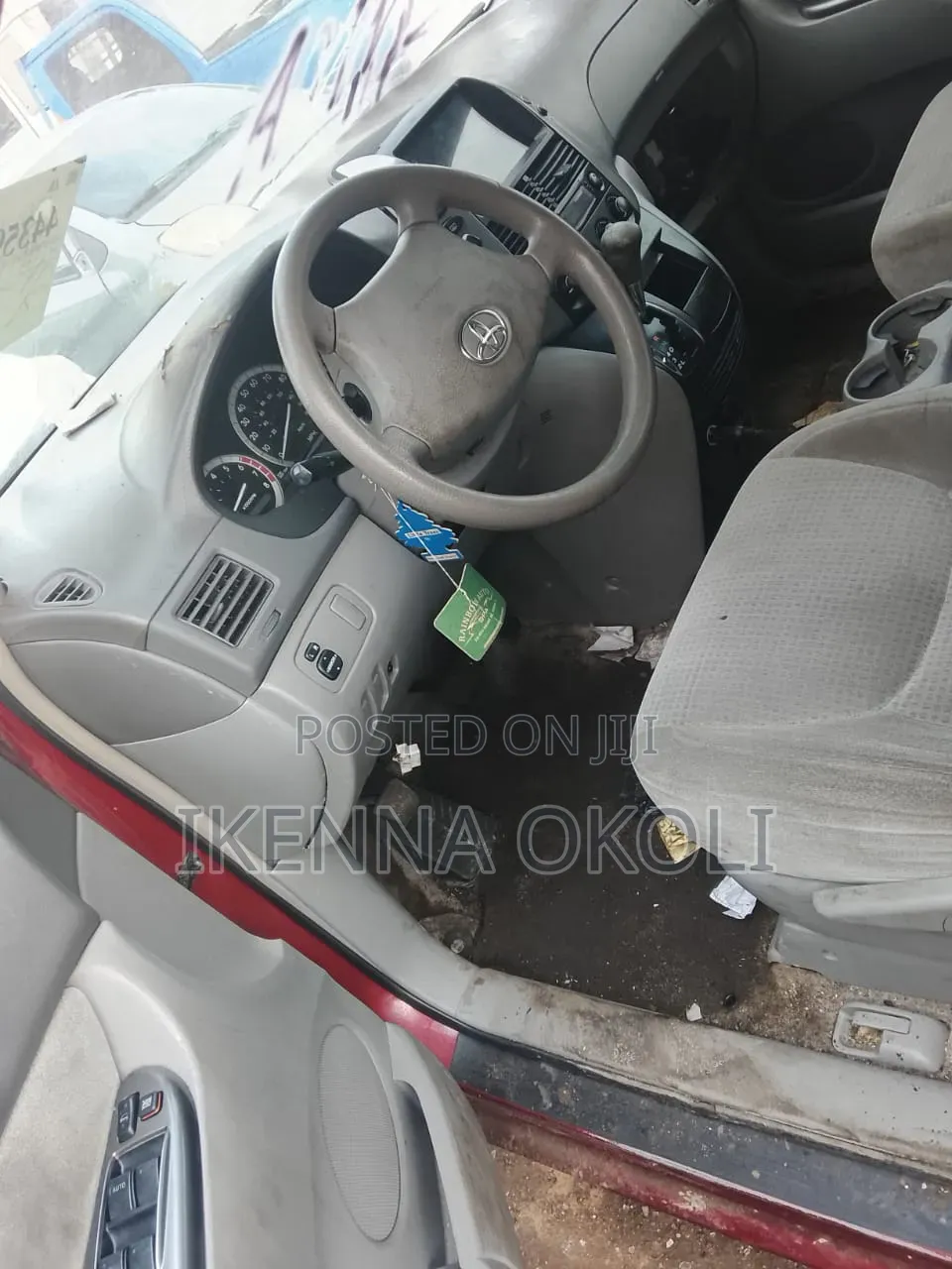 Toyota Sienna 2007 Red