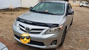 Toyota Corolla LE 4dr Sedan (1.8L 4cyl 4A) 2011 Silver