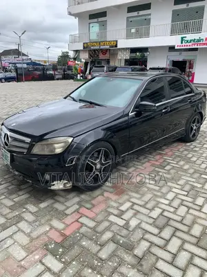 Mercedes-Benz C300 2008 Black