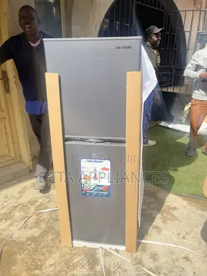 Skyrun 195L Refrigerator for Home