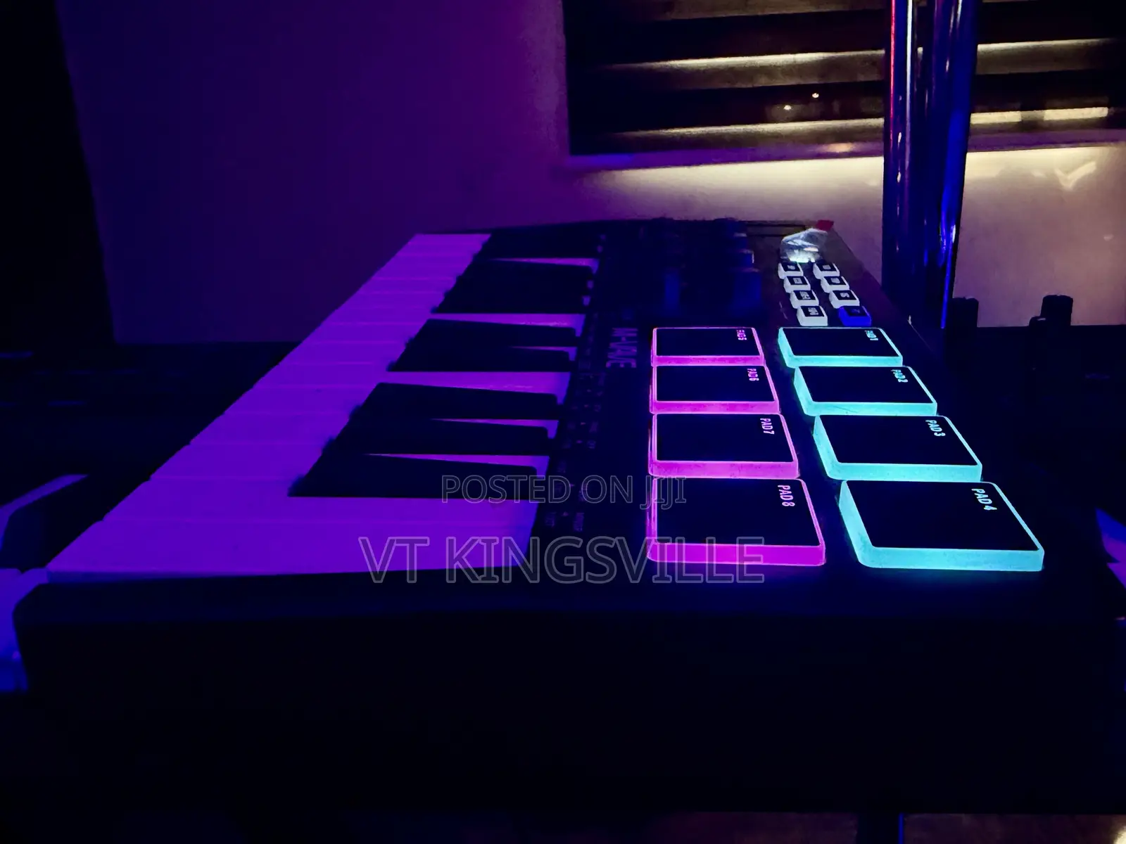 M Vave SMK25 Midi Keyboard