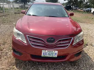 Toyota Camry SE V6 4dr Sedan (3.5L 6cyl 6AM) 2010 Red