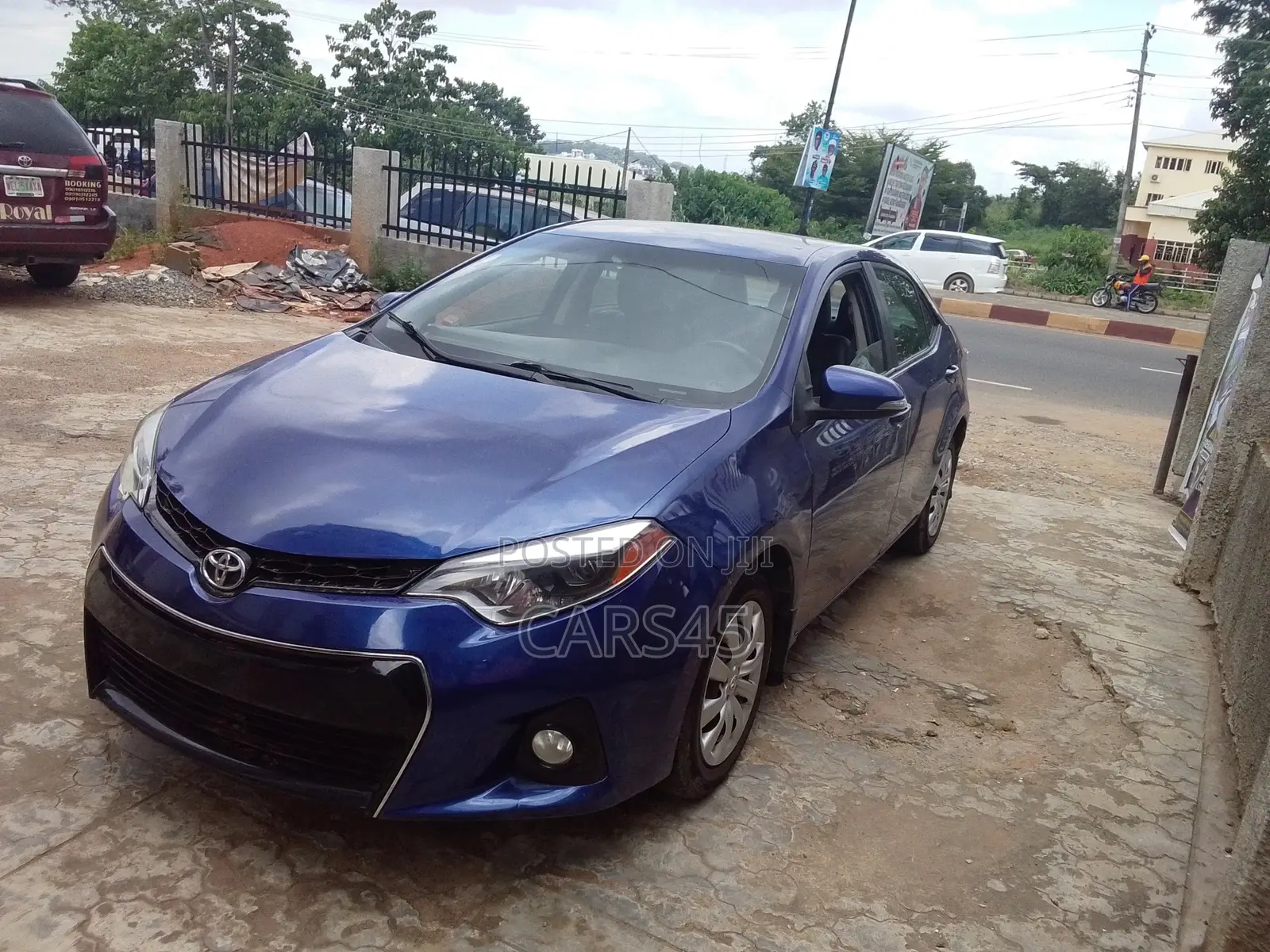 Toyota Corolla 2014 Blue