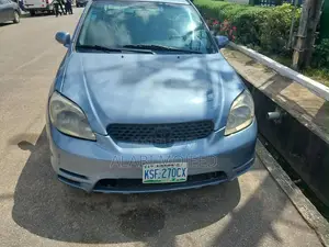 Toyota Matrix XR Hatchback AWD (1.8L 4cyl 4A) 2004 Blue