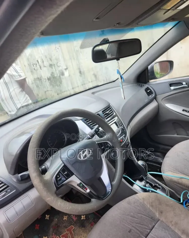 Hyundai Accent 2013 Gray