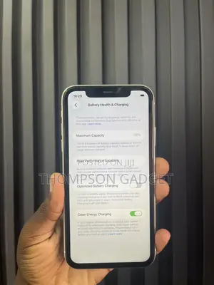 Apple iPhone 11 64 GB White
