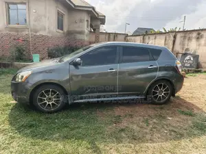Pontiac Vibe 1.8L 2009 Gray