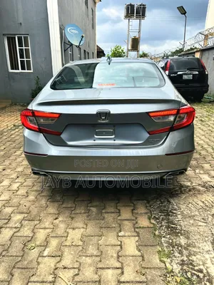 Honda Accord Touring 2018 Silver