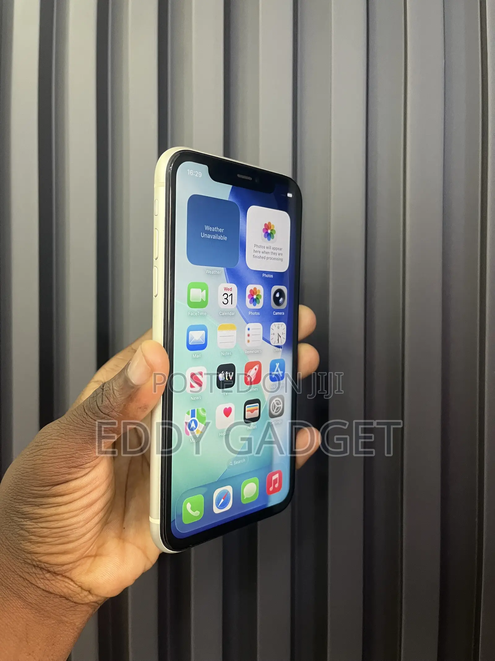 Apple iPhone 11 64 GB White