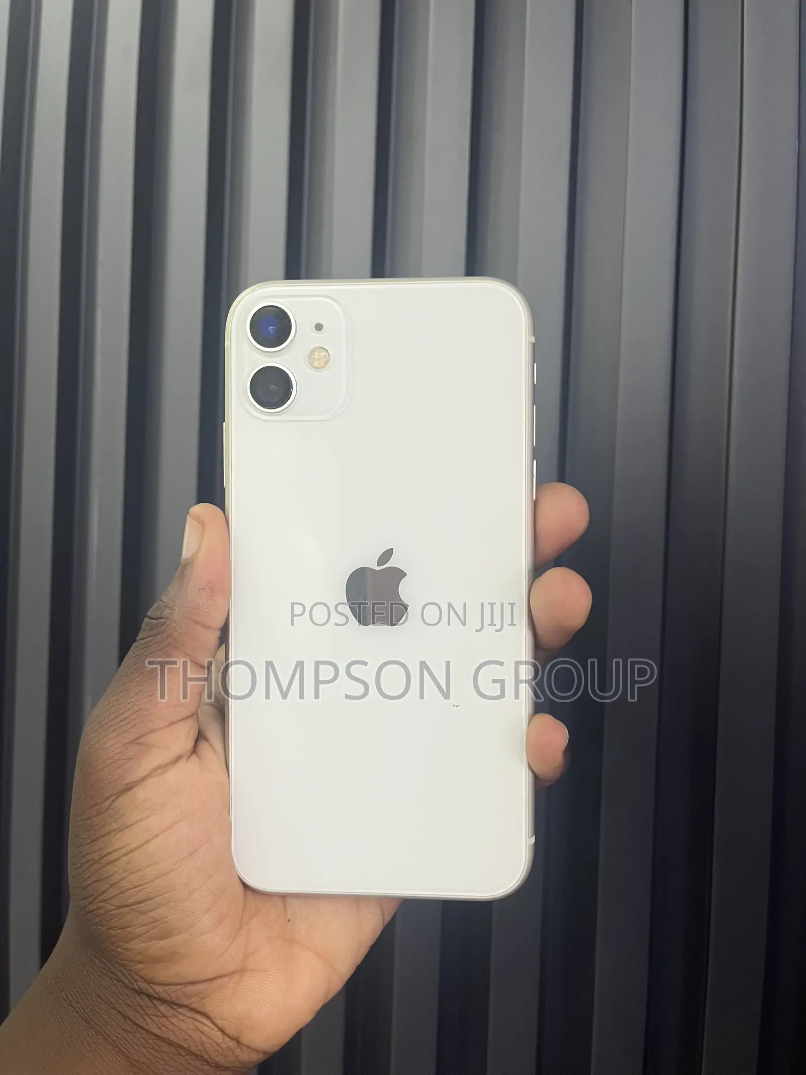 Apple iPhone 11 64 GB White