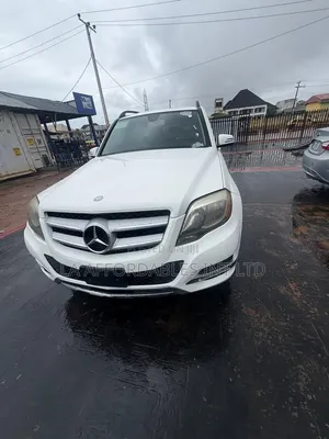 Mercedes-Benz GLK-Class 350 SUV 2013 White