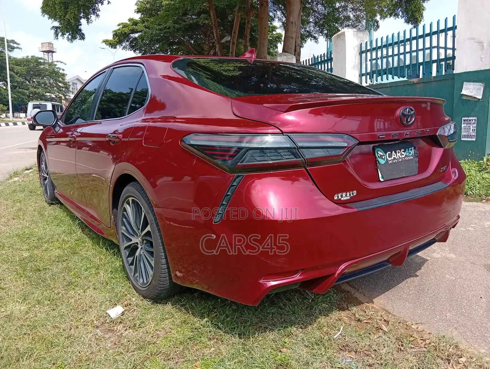 Toyota Camry 2018 Red