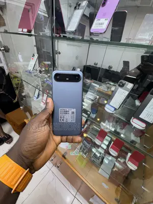 Tecno Spark Slim 256 GB Gray