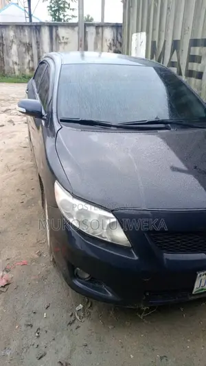 Toyota Corolla 2011 Black