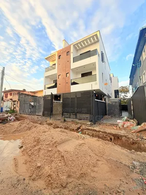 4bdrm Duplex in Adeniyi Jones Ikeja for sale