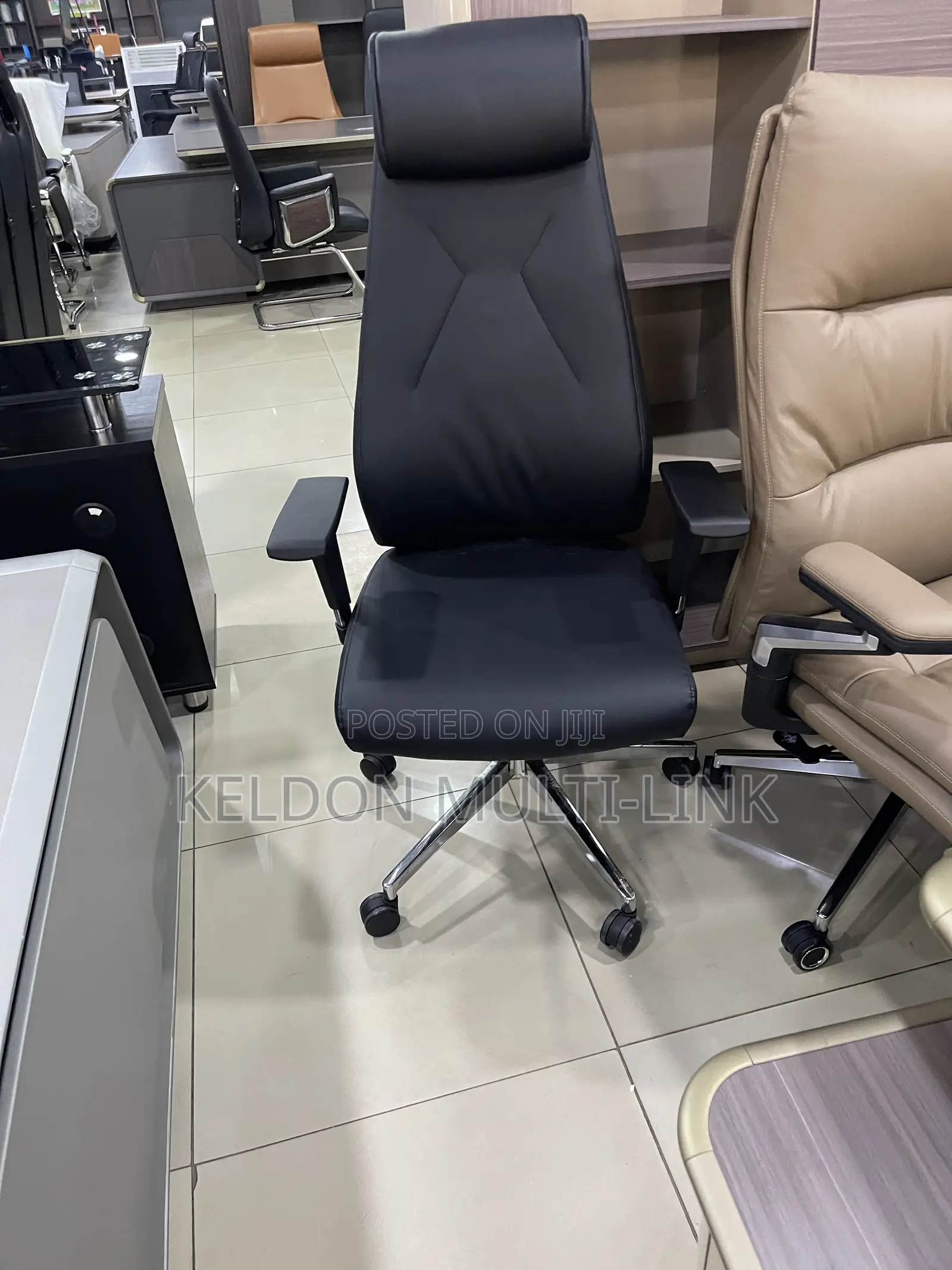 Boss Office Swivel Chair