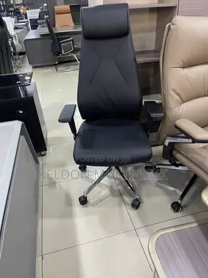 Boss Office Swivel Chair