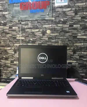 Laptop Dell Precision 7520 8GB Intel Core i7 SSD 256GB