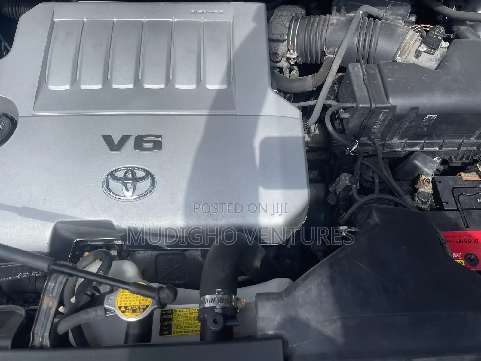Toyota Highlander SE 2012 Silver