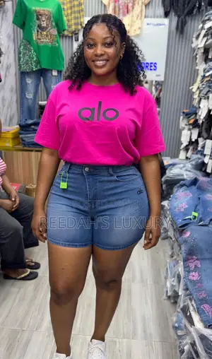 Women’s Alo Denim Bumshort