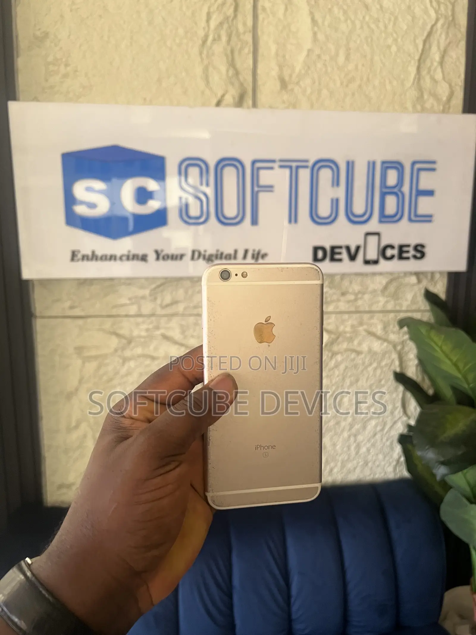 Apple iPhone 6s Plus 64 GB Gold