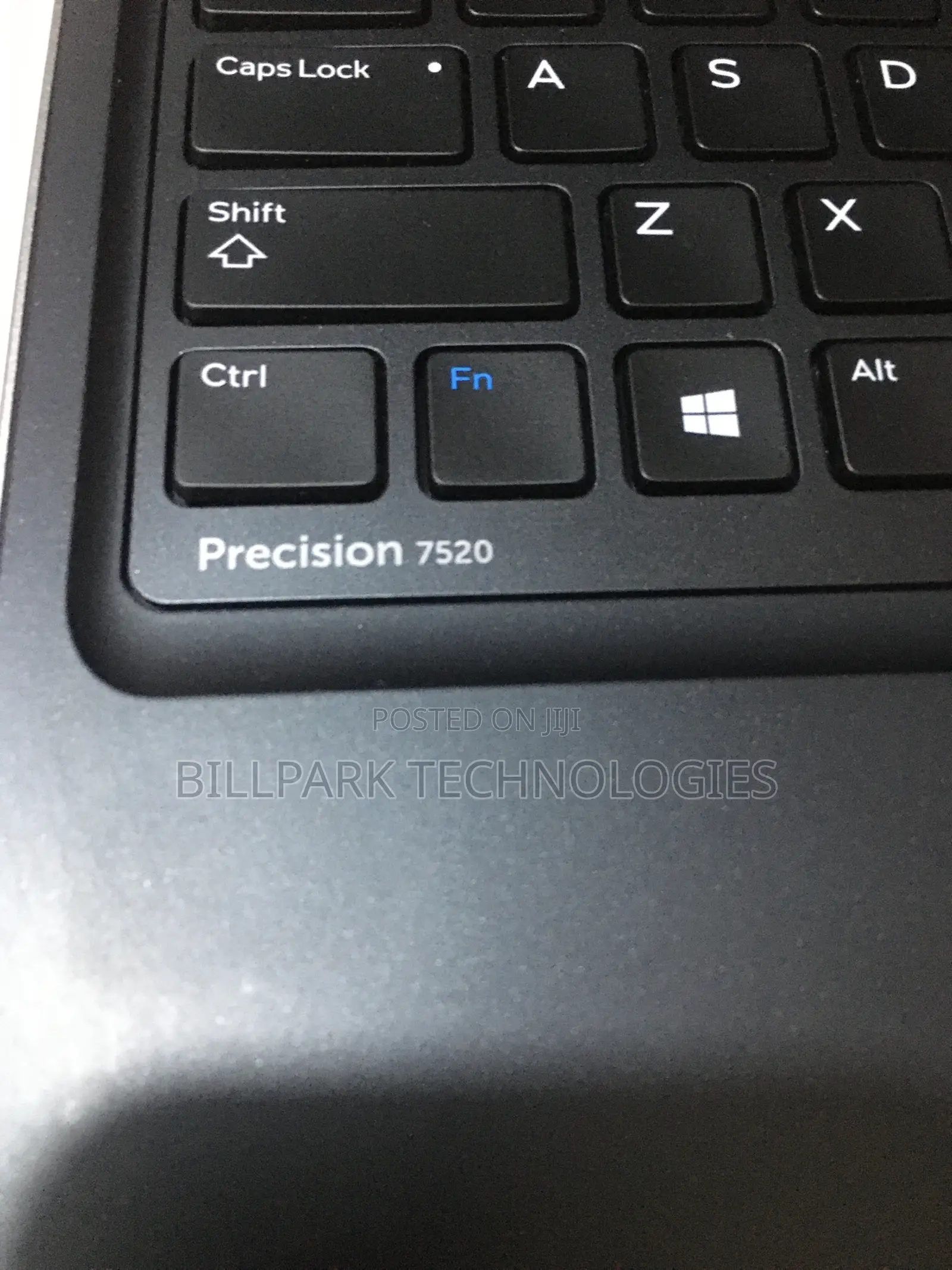 Laptop Dell Precision 7520 8GB Intel Core i7 SSD 256GB