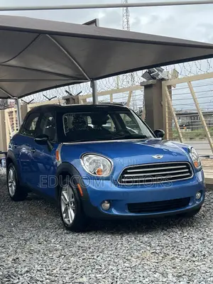 Mini Cooper Base 2013 Blue