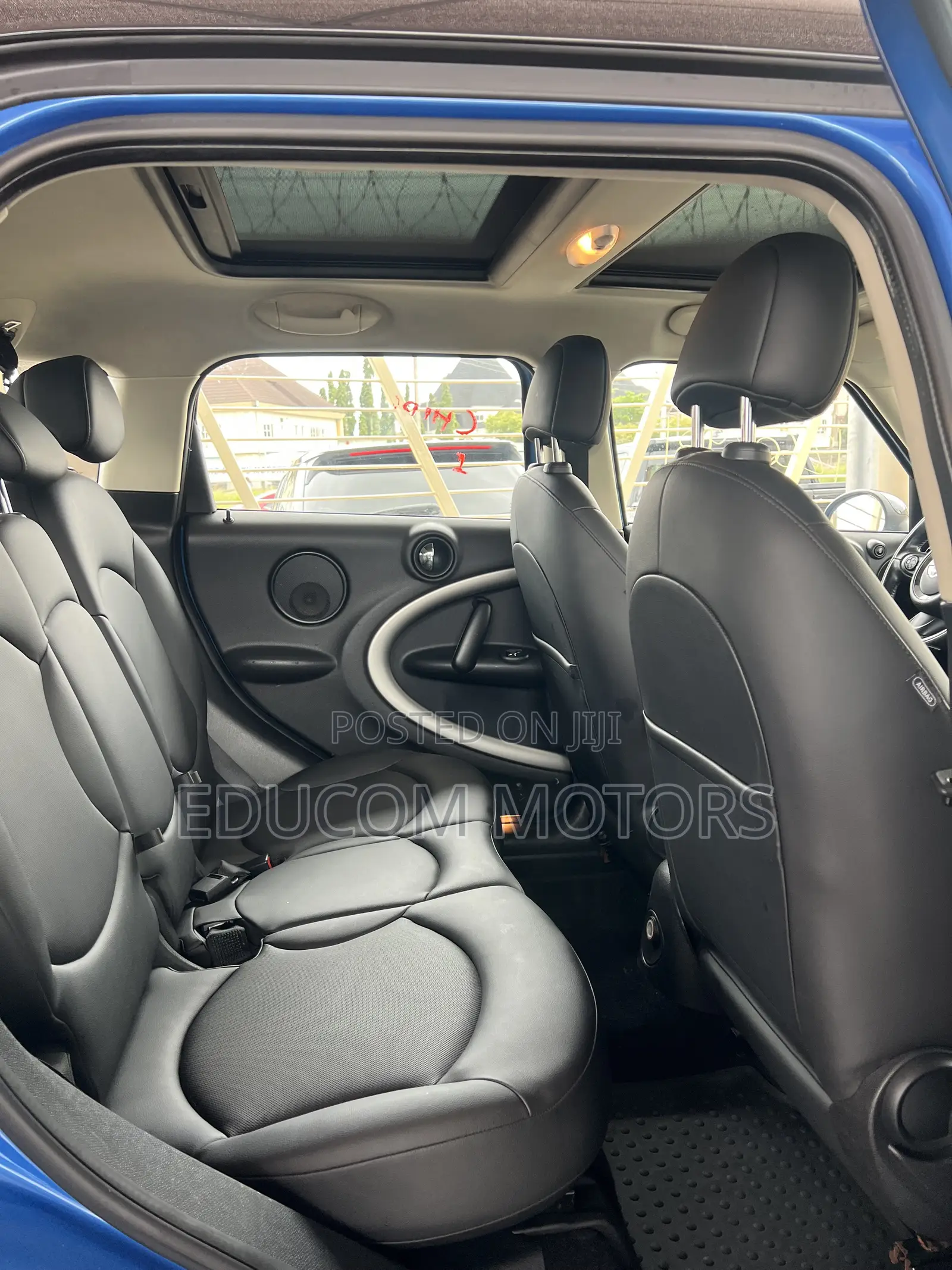 Mini Cooper Base 2013 Blue